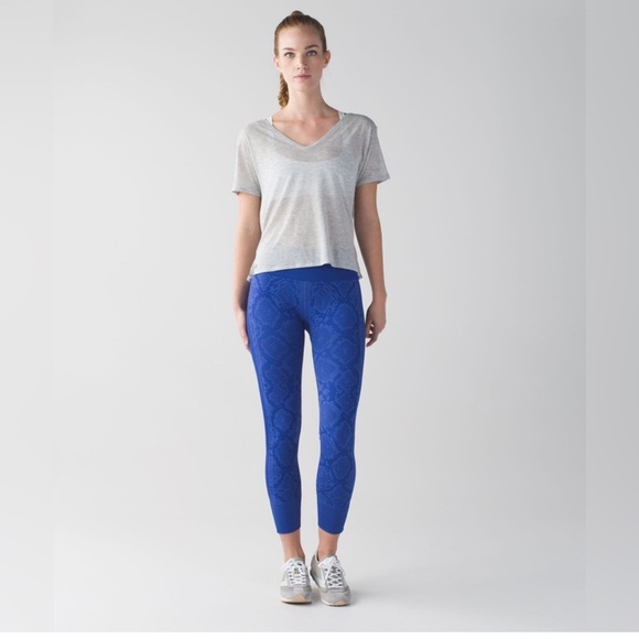 Lululemon Ebb To Street Pant Size 4 Heathered Sapphire Blue Seamless Leggings - Picture 4 of 16